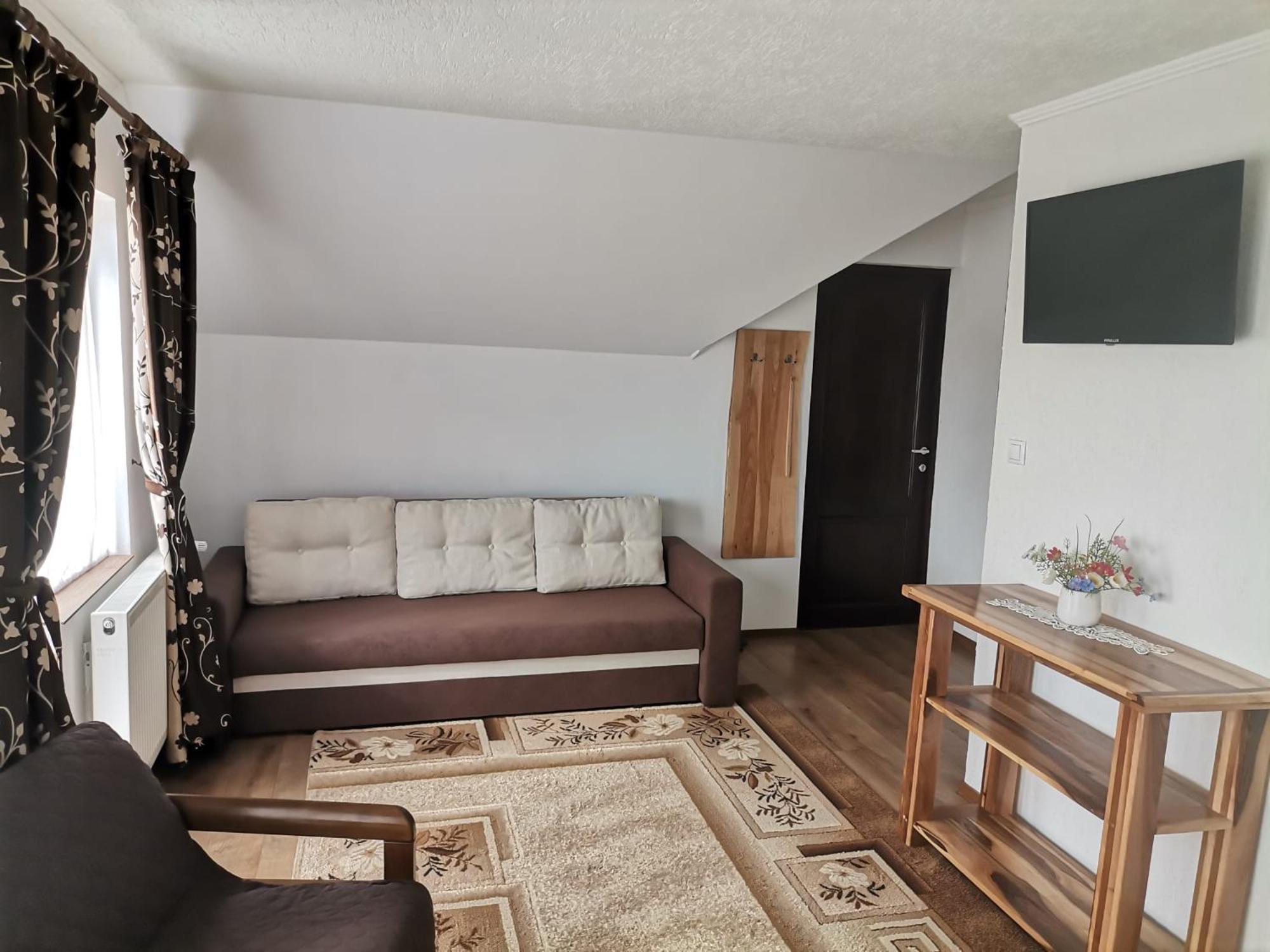 Dio Vendeghaz Hotel Praid Bagian luar foto